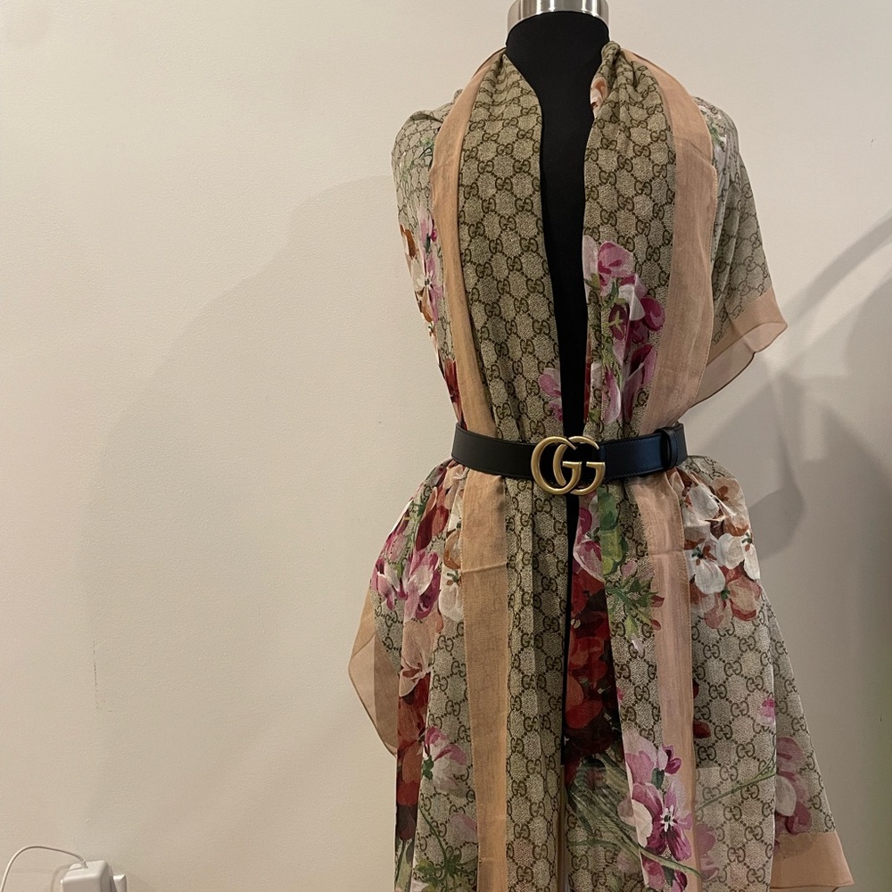 Gucci Floral Logo Silk Scarf in Beige, Pink, Green.